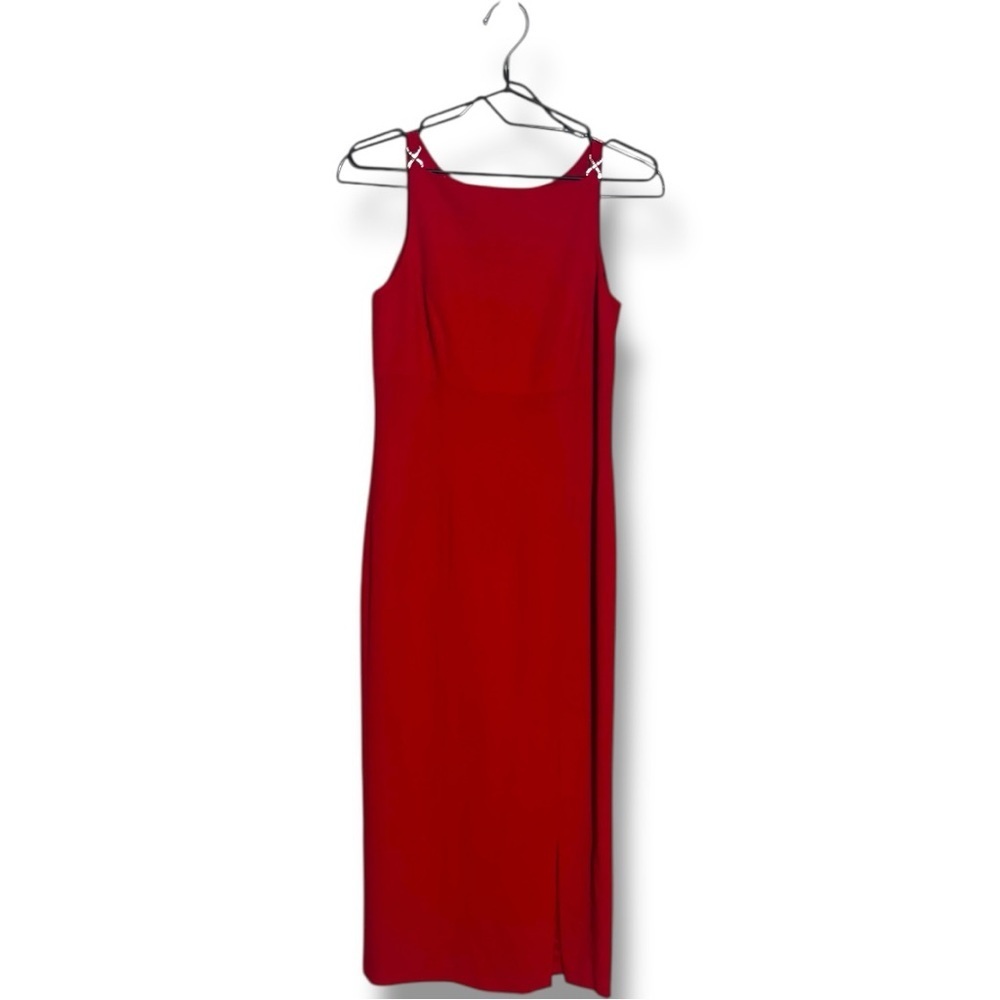 David Warren Petites Chic Form Fiting Scarlet Red Sleeveless Midi Dress - Picture 13 of 16